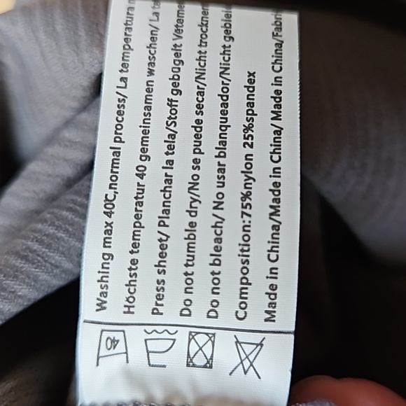 Avid Love Ribbed Bodysuit sz. L NWT - Picture 5 of 6